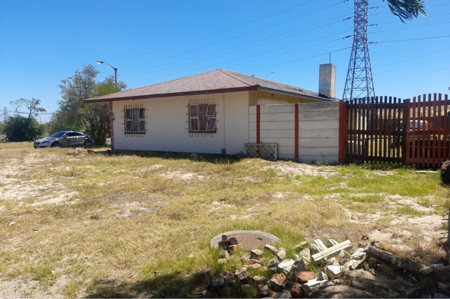 3 Bedroom Property for Sale in Labiance Estate Western Cape